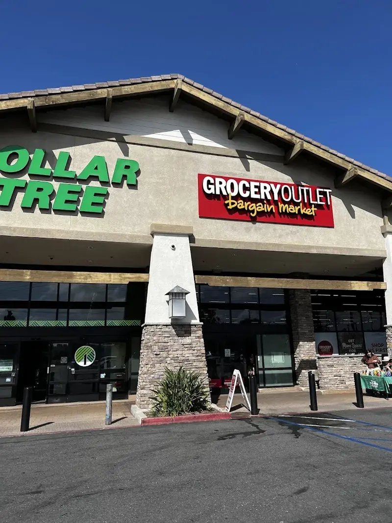 Grocery Outlet in Lake Forest, California
