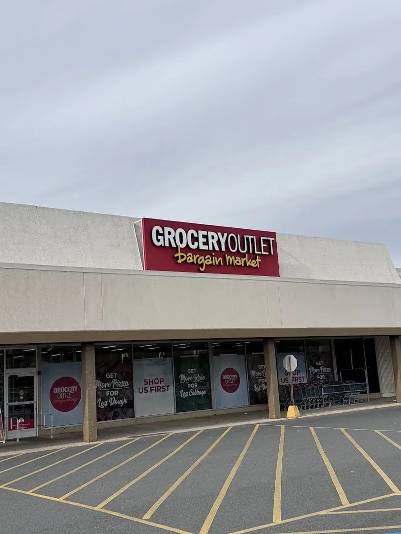 Grocery Outlet in Shillington, Pennsylvania