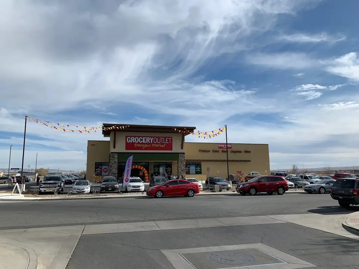 Grocery Outlet - Grocery store in Fernley, NV