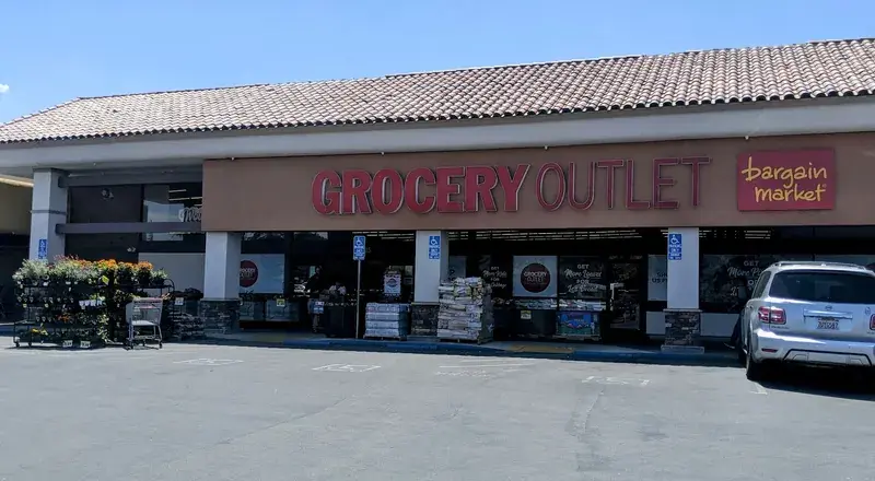 Grocery Outlet in Salinas, CA
