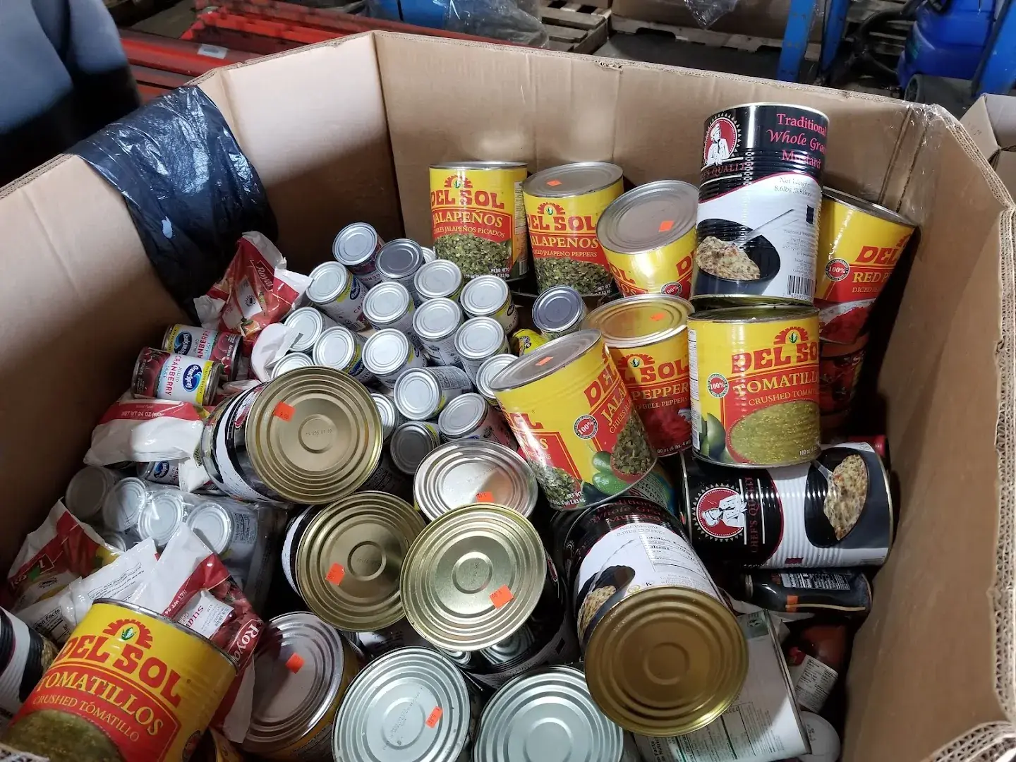 Grocery pallets - Grocery store in High Point, North Carolina