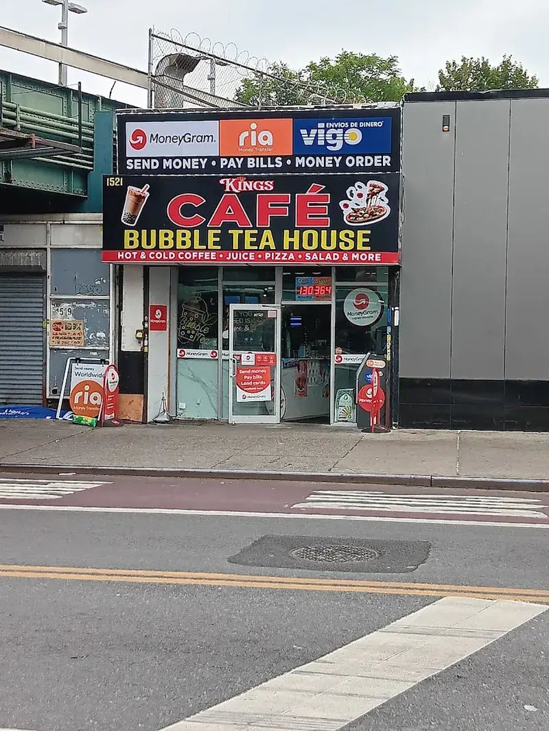 Grocery Store in Brooklyn, New York