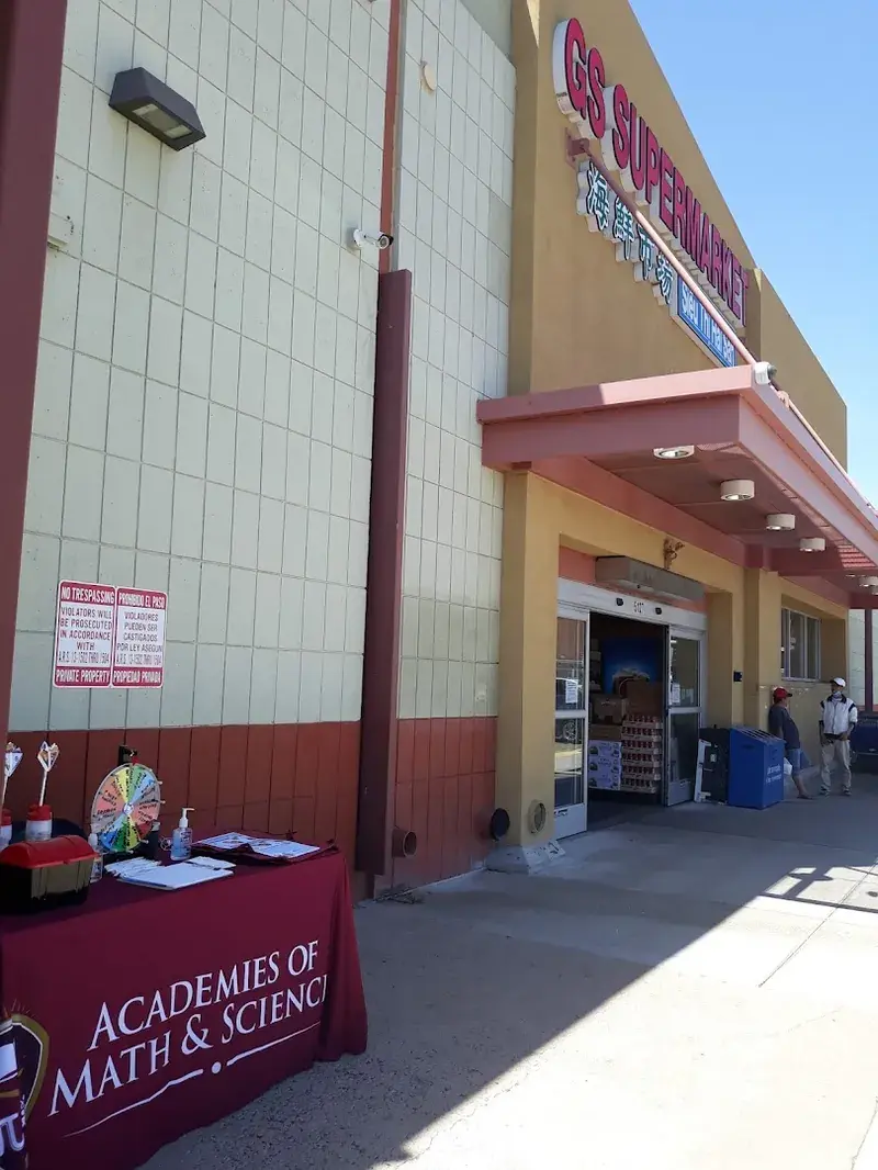 GS Supermarket in Glendale, Arizona