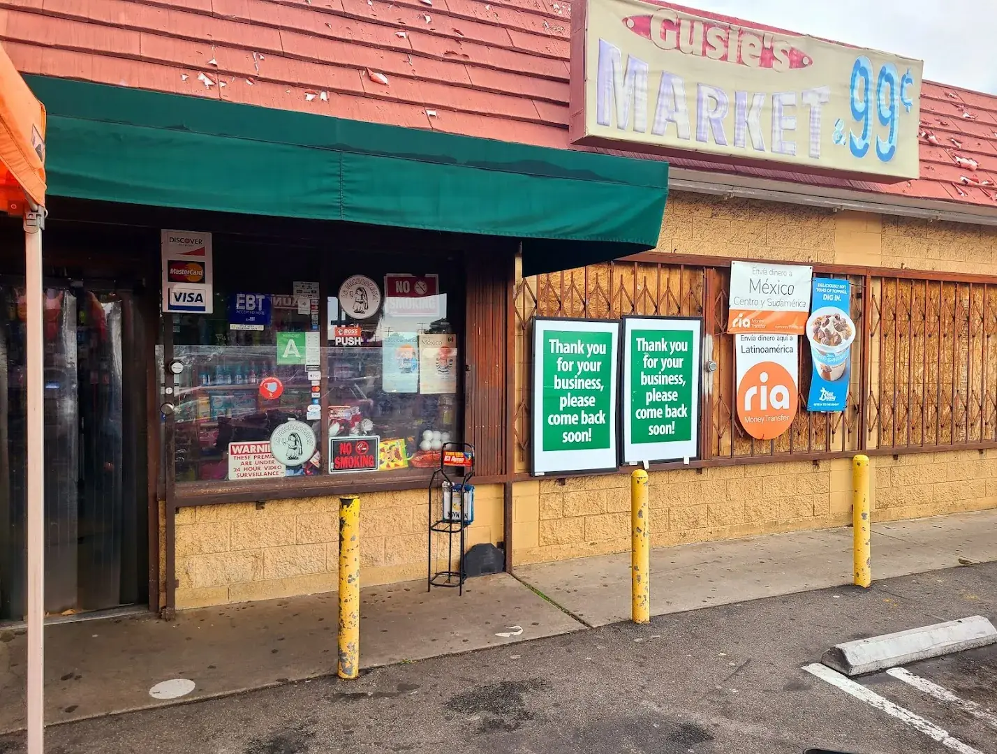 Gusie's Market - Grocery store in Los Angeles, California