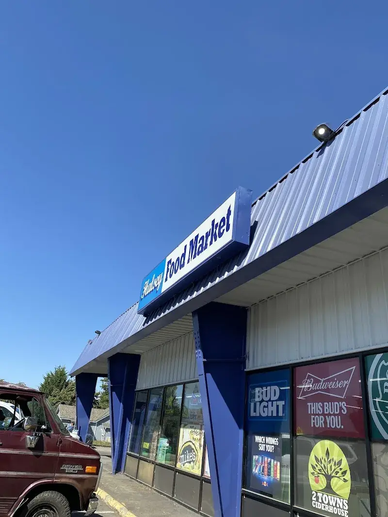 Halsey Food Market in Halsey, Oregon