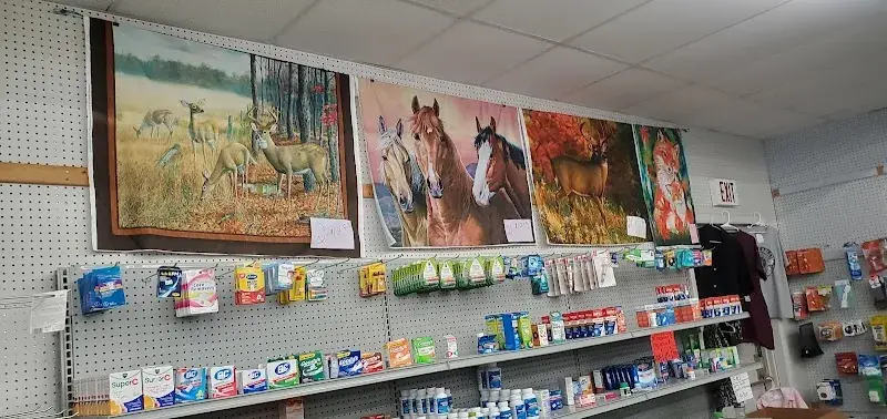 Happβs Grocery Outlet in Corry, PA