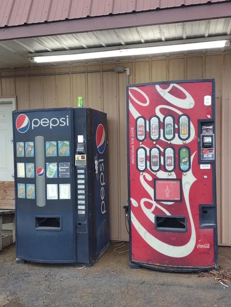 Harris Grocery in Nancy, Kentucky