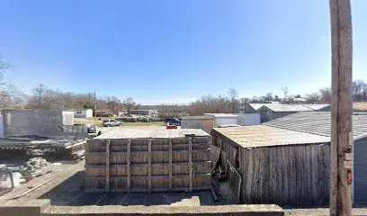 Herzog's Salvage in Glasgow, KY