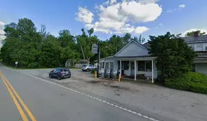 Hunley's Grocery in Edmonton, Kentucky