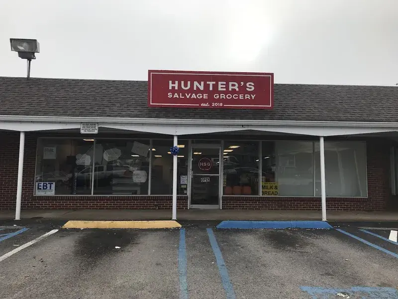 Hunter's Discount Grocery, Bins & More in Trenton, Georgia
