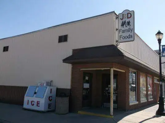 J & D Family Foods in Littlefork, Minnesota