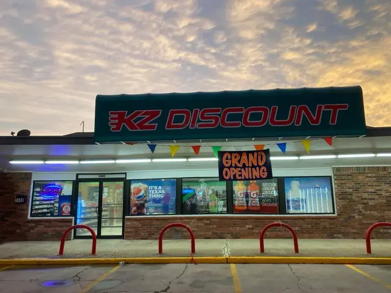 KZ Discount Store in Amarillo, Texas