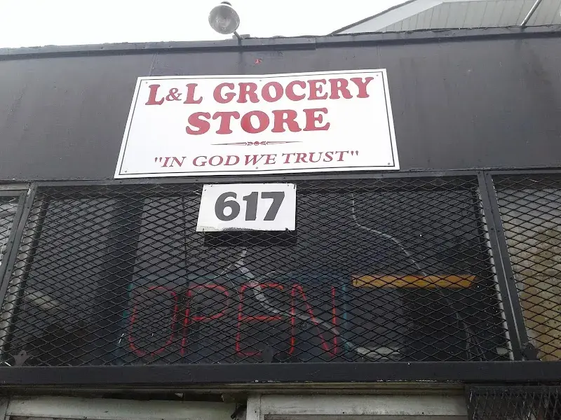 L and L Grocery in Atlanta, Georgia