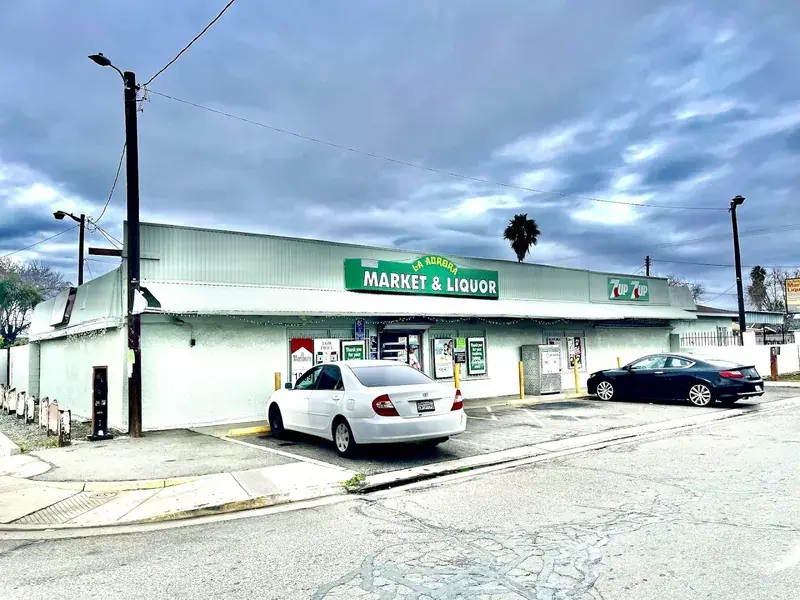 La Aurora Market in Modesto, California