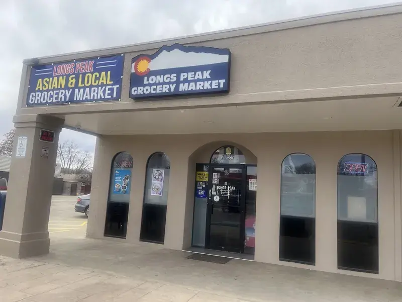 Longs Peak Grocery Market in Longmont, Colorado
