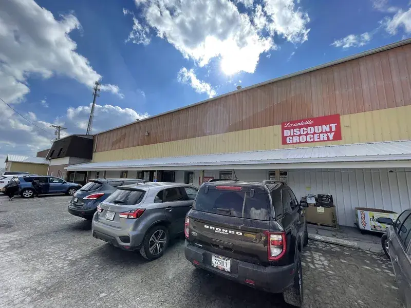 Losantville Discount Grocery in Losantville, Indiana