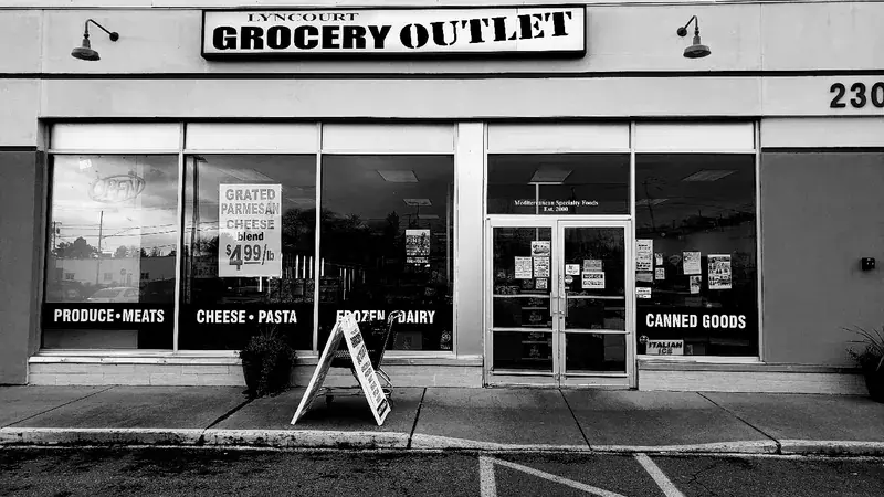 Lyncourt Grocery Outlet in Syracuse, New York
