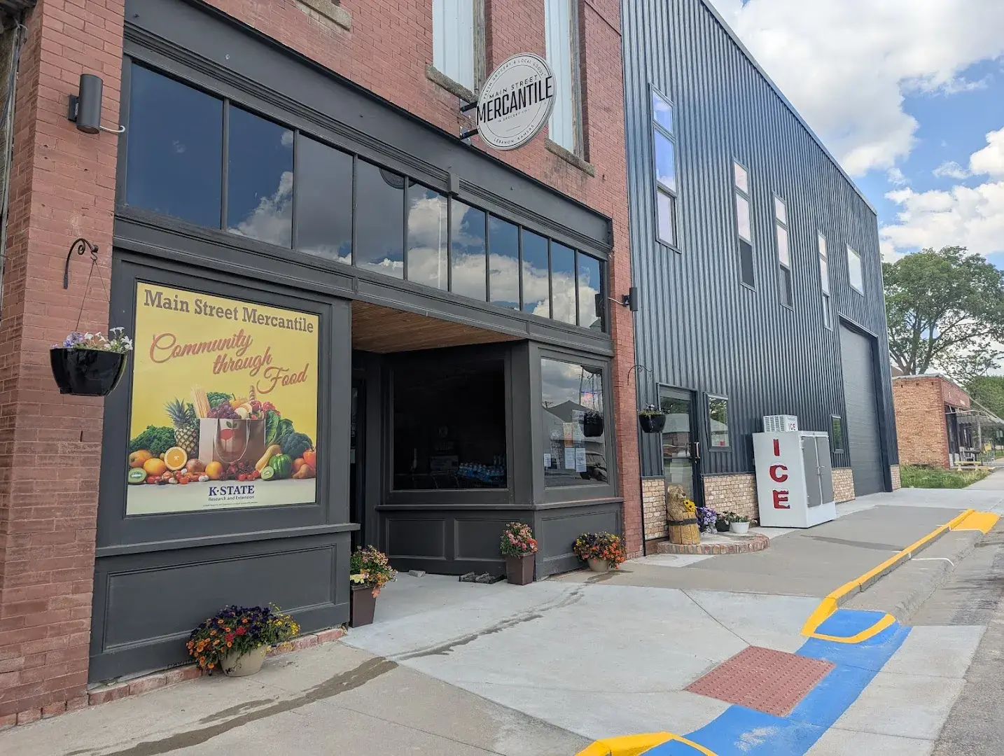 Main Street Mercantile & Grocery Co. - Supermarket in Lebanon, Kansas