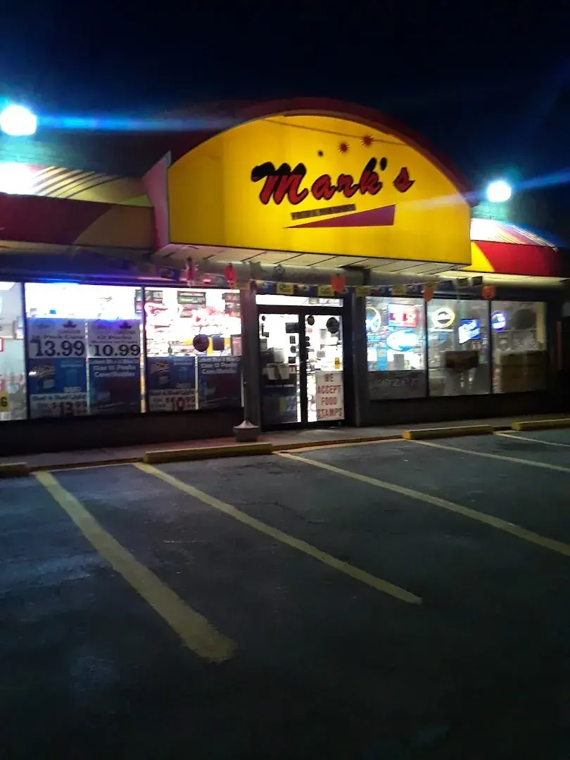 Mark's Food Market - Convenience store in Niagara Falls, New York