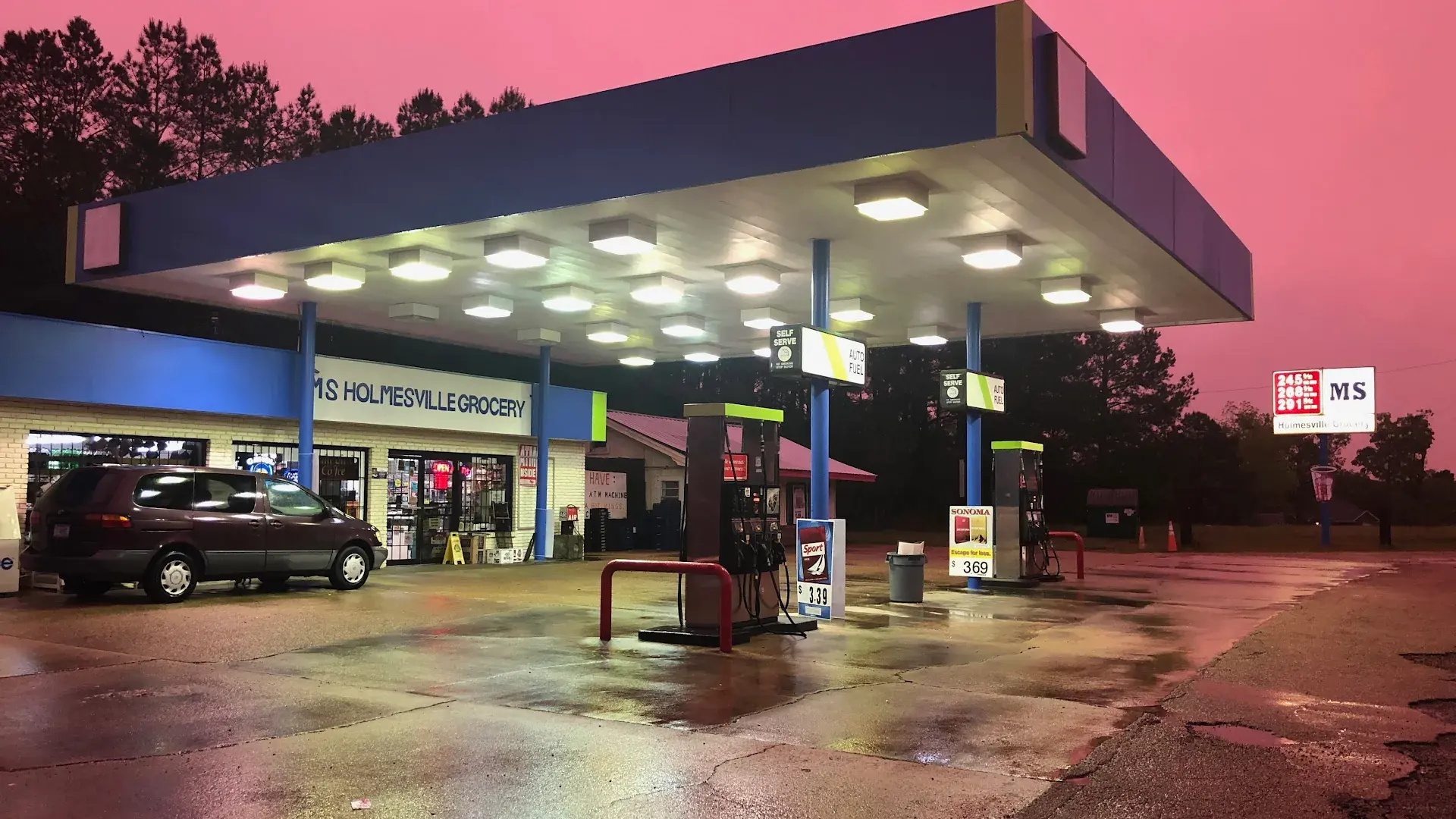 MS Holmesville Grocery 98 - Gas station in McComb, Mississippi