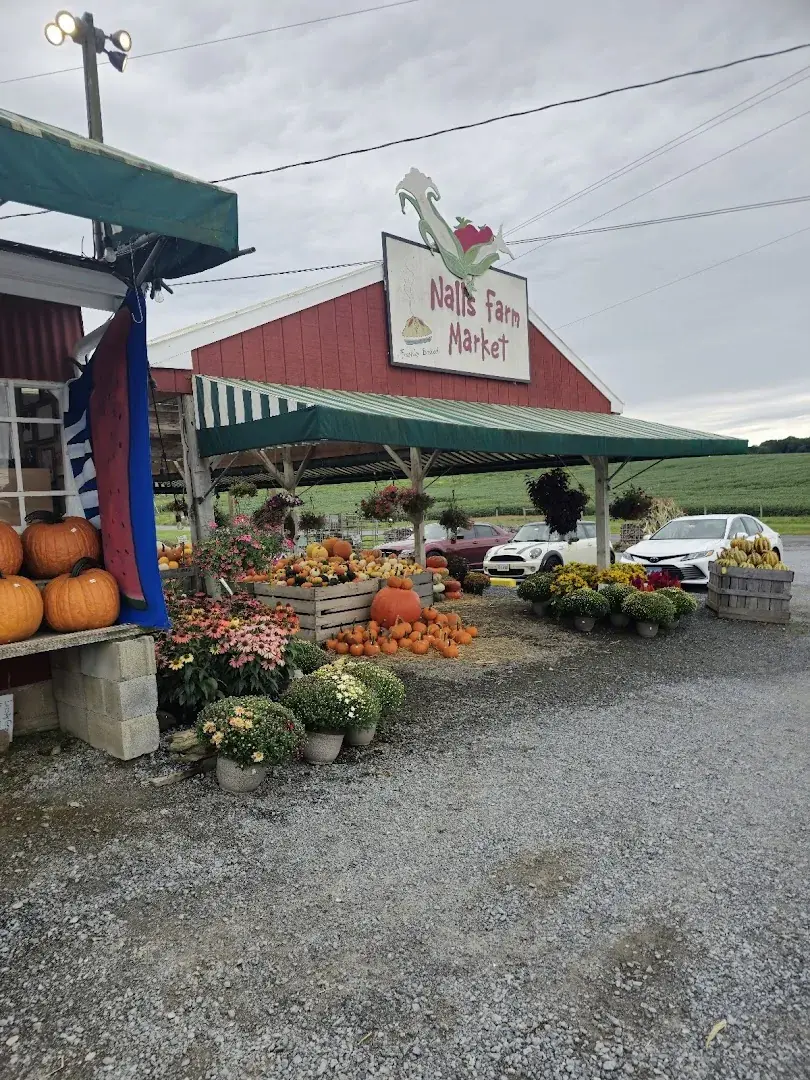 Nalls Farm Market - Produce market in Berryville, Virginia