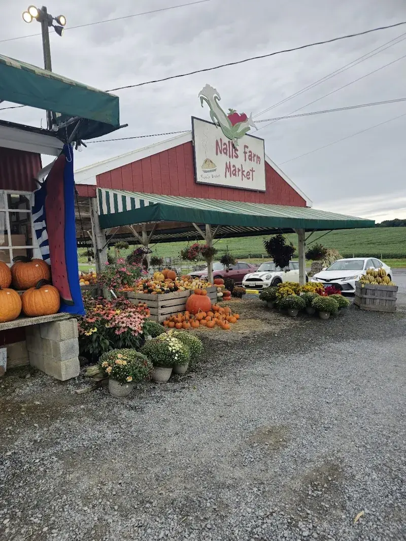 Nalls Farm Market in Berryville, Virginia