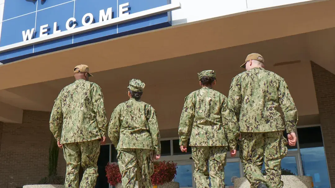 Navy Exchange Mini Mini & Gas - Department store in Kekaha, HI