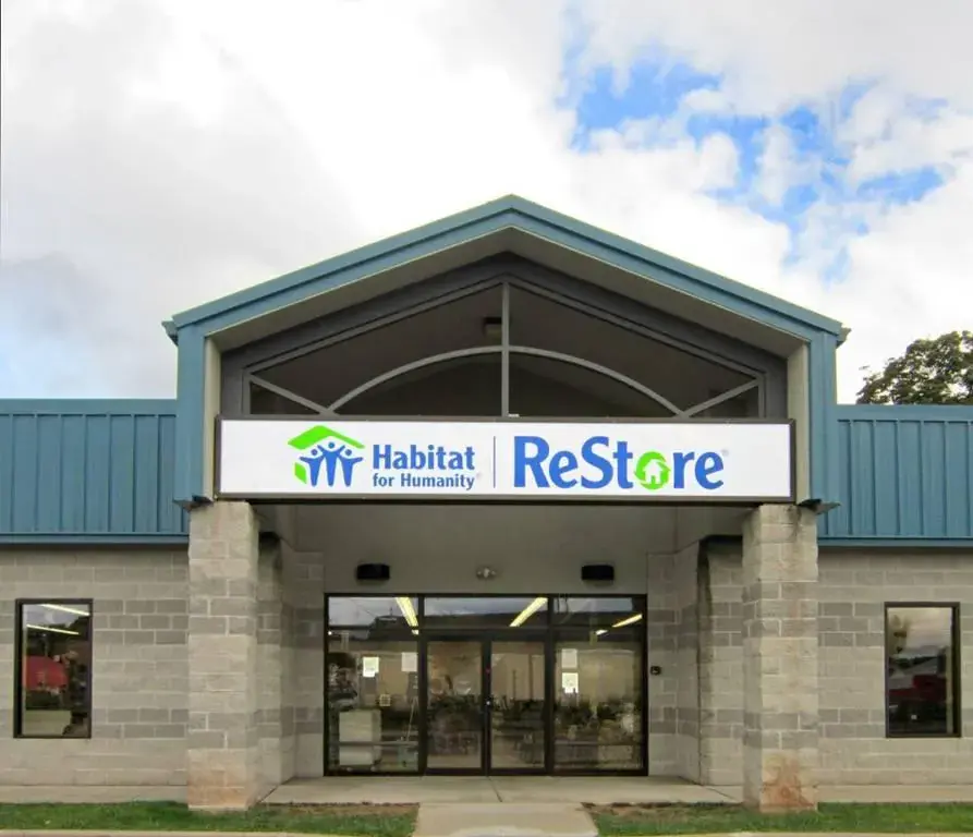 New Haven County ReStore - Thrift store in Wallingford, CT