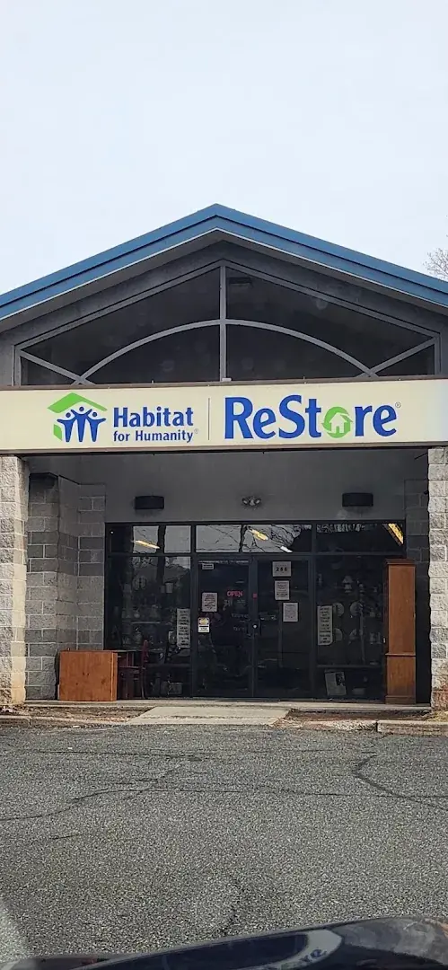 New Haven County ReStore - Thrift store in Wallingford, Connecticut