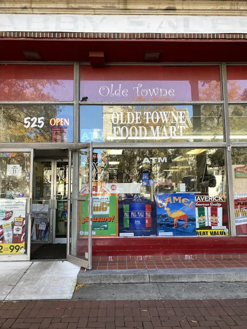 Olde Towne Food Mart in Portsmouth, Virginia