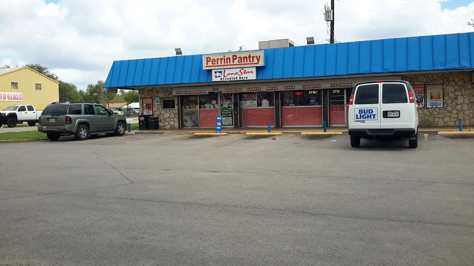 Perrin Pantry - Convenience store in San Antonio, Texas