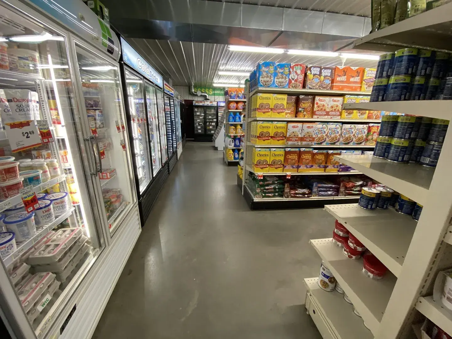 Pops Grocery Shoppe - Grocery store in Hermosa, South Dakota