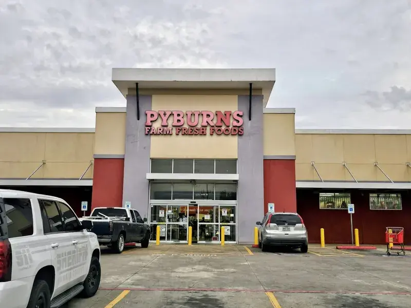 Pyburns Farm Fresh Foods in Houston, Texas