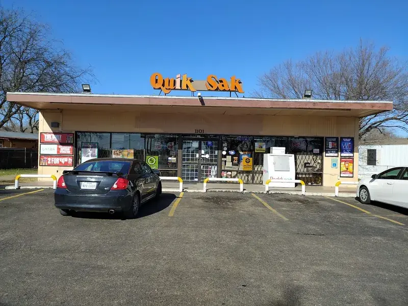 Quik Sak in Fort Worth, Texas