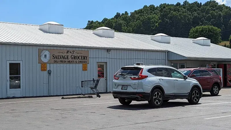 R & S Salvage Groceries - Grocery store in Horse Cave, KY