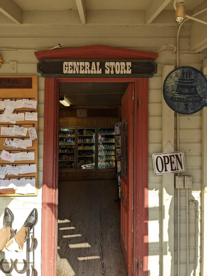 Redstone General Store - Grocery store in Redstone Historic District, Colorado