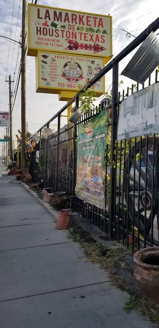 Reyes Produce in Houston, Texas