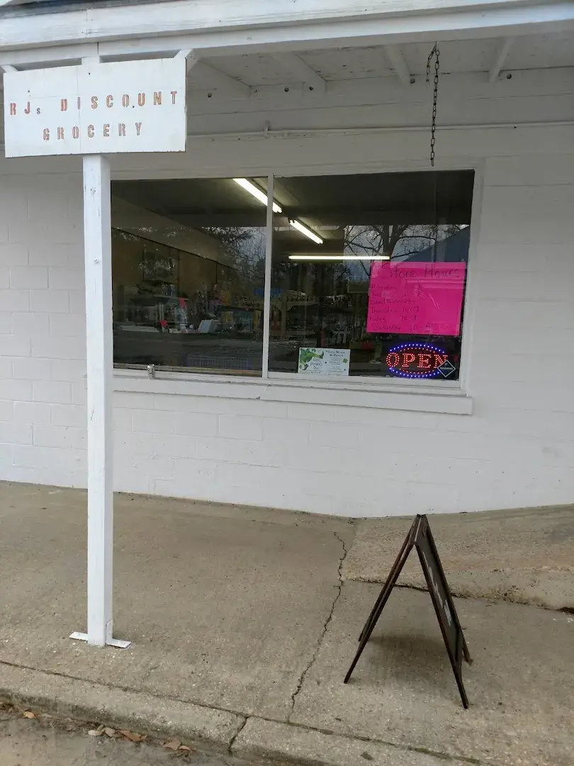 RJ's Discount Grocery - Grocery store in Leakesville, MS