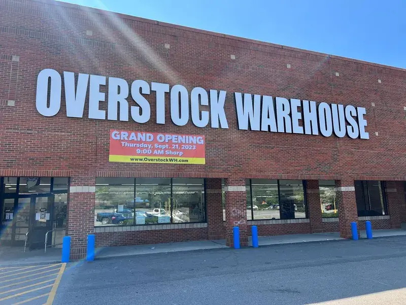 Robinson's Overstock Warehouse in Auburn, Alabama