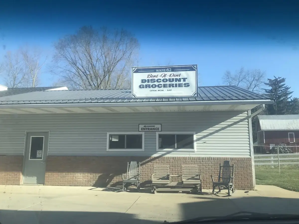 Rt. 62 Bent & Dent - Discount store in Wilmot, OH