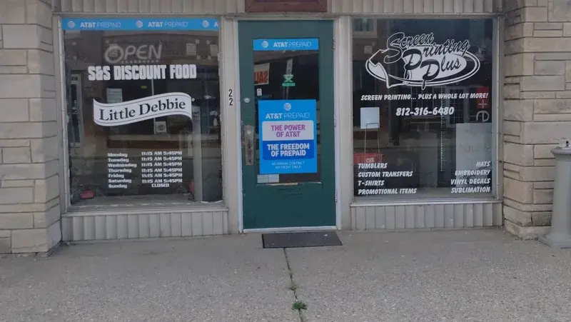 S&S Discount Food Buys and Beyond in Vincennes, Indiana