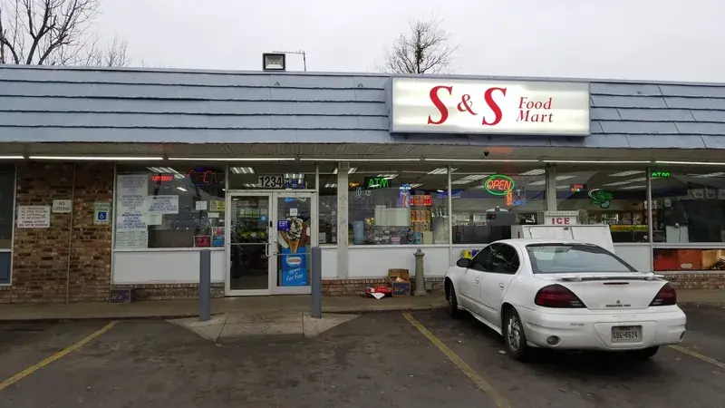 S & S Food Mart in Waco, Texas