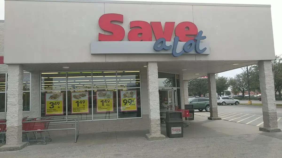 Save A Lot - Grocery store in North Kansas City, MO