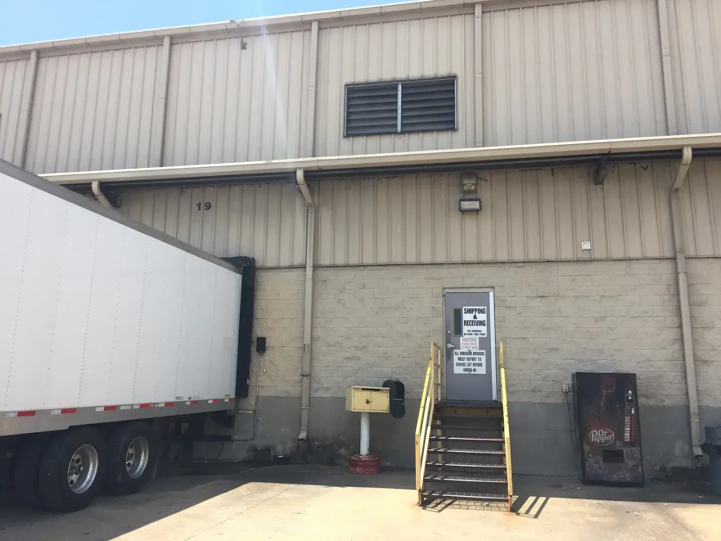 Save-A-Lot Distribution Center - Warehouse in Humboldt, Tennessee
