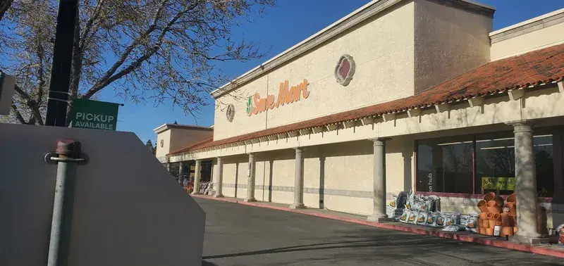 Save Mart in Reno, NV