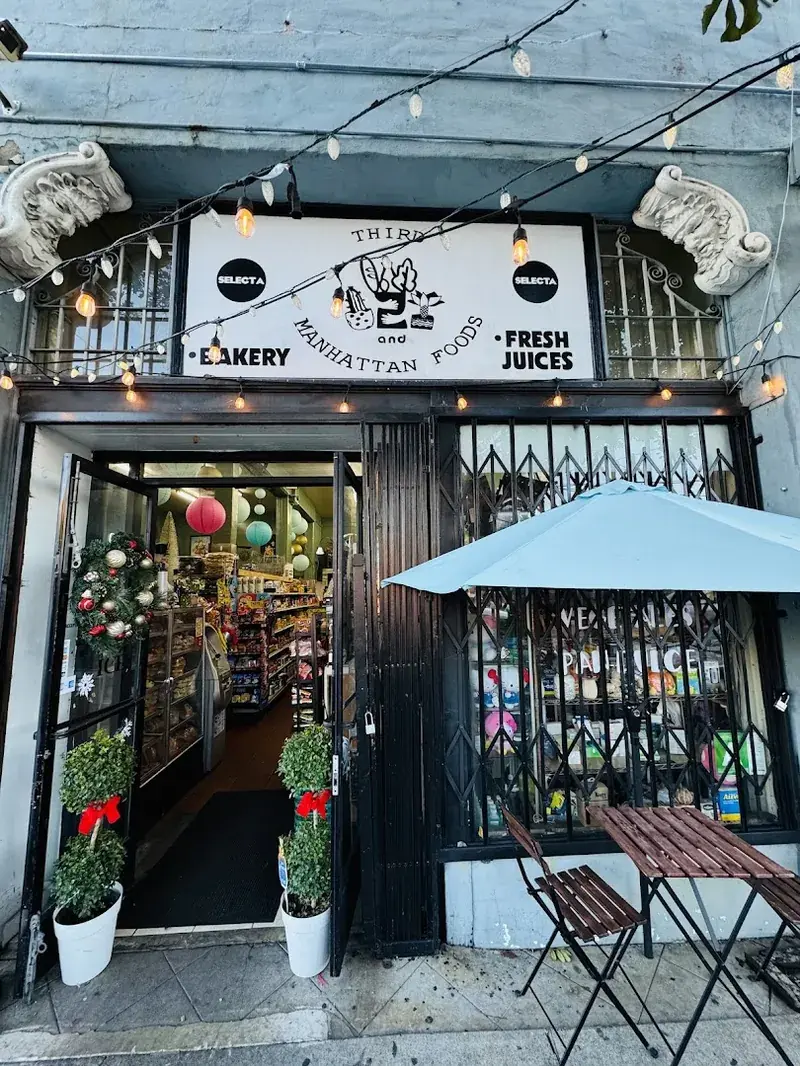 Selecta Supermarket in Los Angeles, California