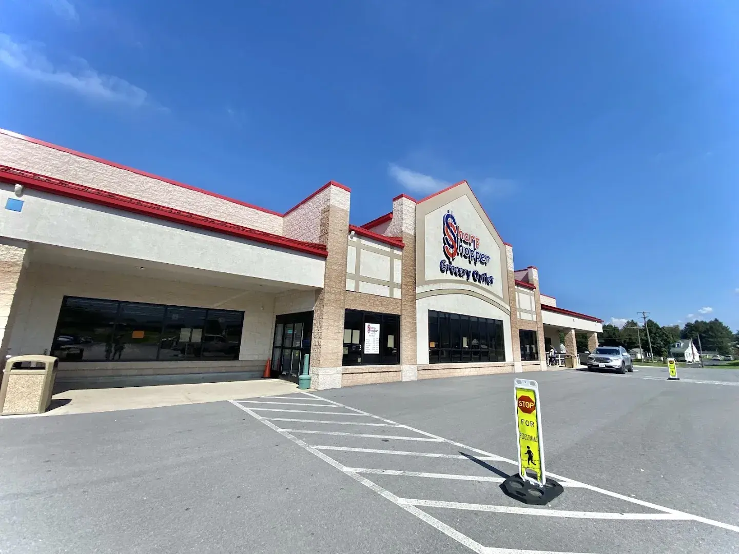 Sharp Shopper Grocery Outlet - Grocery store in Belleville, Pennsylvania
