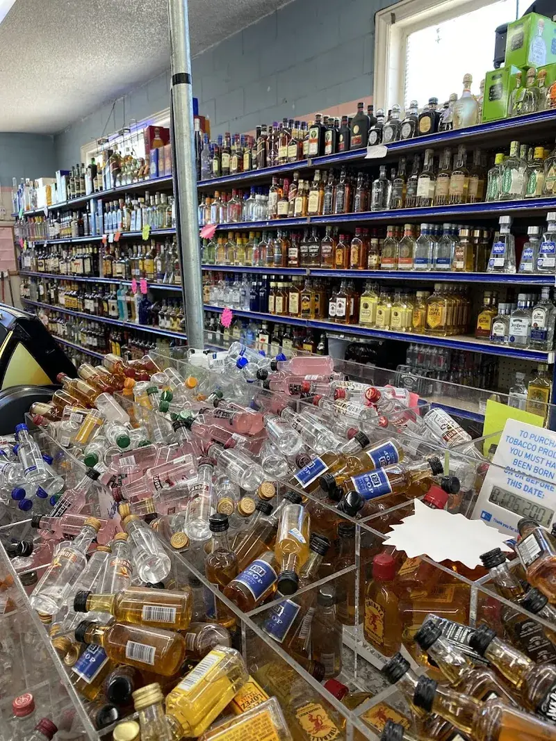 Shop N Save in Colusa, California