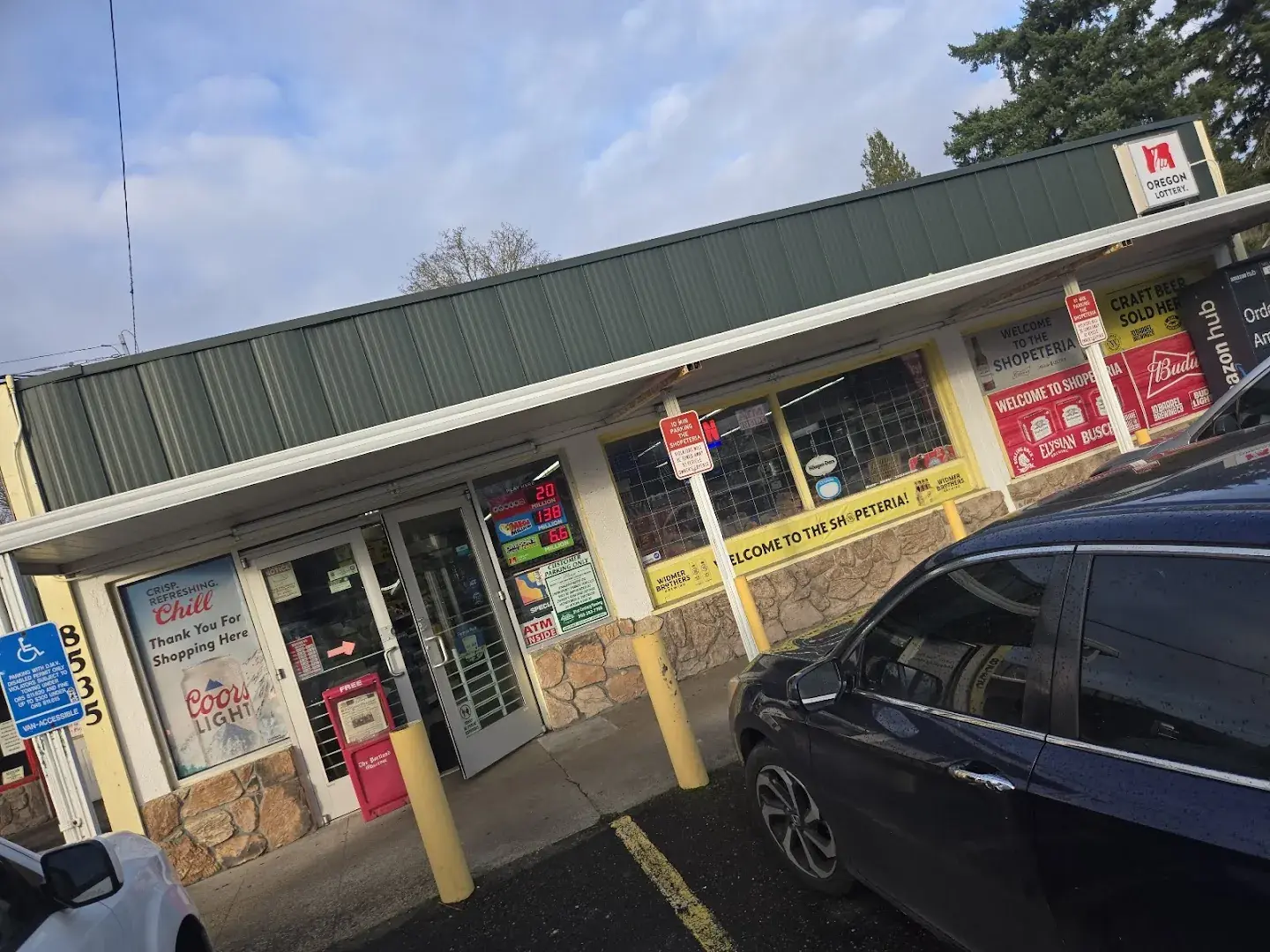 Shopeteria - Convenience store in Portland, Oregon