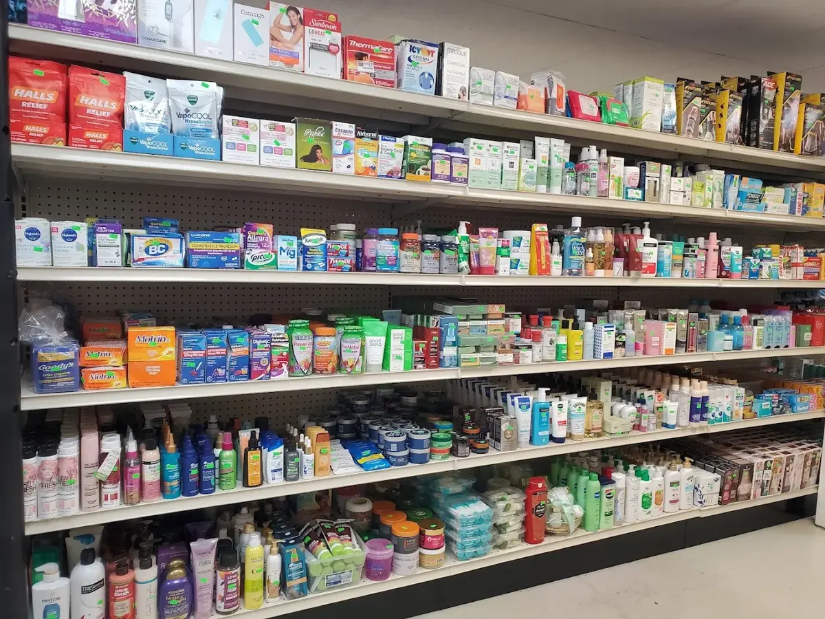 Skyline Bargains - Grocery store in Newport, PA